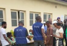 Zaben Osun: Hukumar ICPC ta Kama Wasu da Ake Zargin Masu Sayen Kuri’u ne lokacin zabe ICPC arrests suspected vote buyers in Osun election