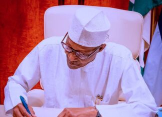 Buhari ya saka hannu kan dokar kula da almajiranci Buhari signs sabo 1