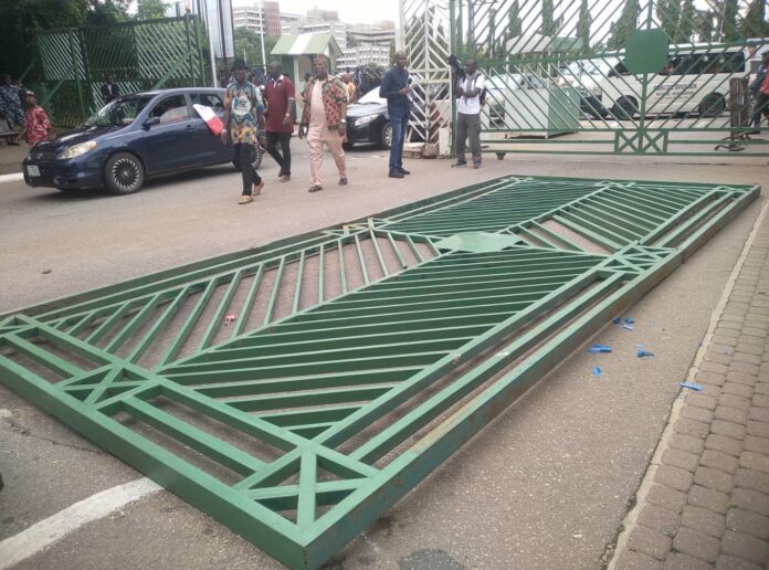 Picture of the broken gate as seen on Wednesday