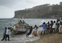 Mutane 50 sun mutu bayan nutsewar kwale-kwalensu a Congo hatsarin, jirgin ruwa, mutu, congo, kwale-kwale