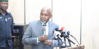 Ba Mu Hana Dalibai ‘Yan Kasa Da Shekara 18 Rubuta Jarrabawar WASSCE, NECO Ba – Minista Minister of State for Education Dr Yusuf Sununu 750x430