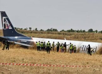 Yadda jirgin sama ya samu tangarda a Abuja – NCAA, FAAN Cargo Plane 750x430 (1)