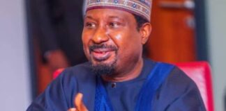 Gidauniyar Barau ta tantance ɗalibai 215 don ba su tallafin karatu a gida na shekarar 2025 barau 1 666x430