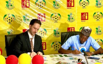 Ƙungiyar Kano Pillars ta sanya hannun kan yarjejeniya ta Miliyan 100 da RFI WhatsApp Image 2025 07 17 at 15.08.33 750x430
