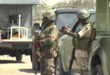 Sojoji sun kama wanda ake zargi da safarar makamai da matarsa a Kaduna Army keeps peace in Kaduna 680x430