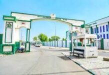 Ƴan sanda sun gano motar da aka sace ta tawagar mataimakin gwamnan Kano, sun kama wanda ake zargi Kano State Govt. House 1