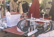 Ɗalibai sun baje kolin basirarsu yayin da Kano ta gudanar da bikin ranar Kimiyya ta Duniya a 2025 WhatsApp Image 2025 11 17 at 22.09.59 750x430