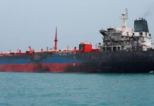 Farashin mai ya haura Dala 100 yayin da Iran ta yi barazanar rufe mashigar Hormuz 2026 03 12t083158z 762418261 rc2w2kajxoai rtrmadp 3 iran crisis iraq tankers 750x430