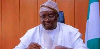 Adelabu zai sauka daga mukaminsa na ministan lantarki Chief Adebayo Adelabu