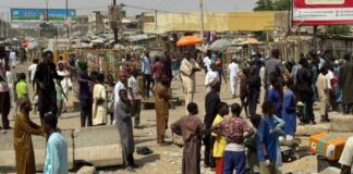 Yan daba sun kai hari kan ‘yan kasuwar waya ta farm center, sun jikkata mutane da dama, sun kwashe dukiyoyi a Kano WhatsApp Image 2026 04 27 at 16.24.54 750x430