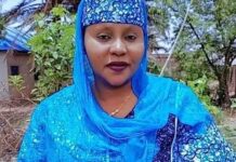 Tsohuwar Jarumar Kannywood, Wasila Isma’il ta rasu 1779642553129 496x430 (1)