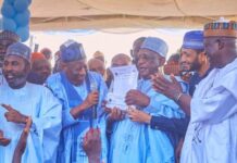 Gwamna Yusuf ya raka Gwarzo wajen karbar katin jam’iyyar APC IMG 20260506 WA0018 750x430