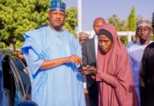 Gwamna Radda ya baiwa daliban da suka yi kokari aikin da motoci IMG 20260511 WA0035 750x430
