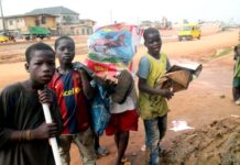 Yaran Da Muke Wucewa Kowace Rana Out of school children