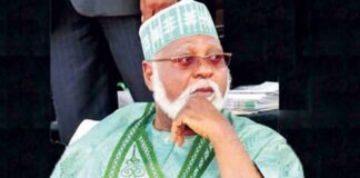Tsohon CSO Aliyu ya bayyana yadda Abdulsalami ya yi watsi da matsin lambar sojoji na tsawaita mulki Abdulsalami Abubakar 750x430
