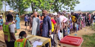 HOTUNA: An samu fitowar masu jefa kuri’a da fara tantancewa da wuri a zaben gwamnan Ekiti da ke gudana Ekiti State 2 750x430