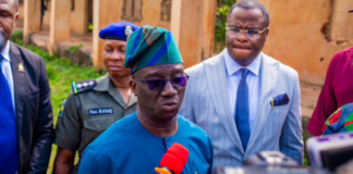 Gwamnatin Edo ta rufe makarantu saboda barazanar tsaro Monday Okpebholo 750x430