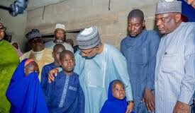 Gwamnatin Kaduna za ta dauki nauyin iyalin matar da mutane suka yi wa kisan gilla – Gwamna Sani images 61