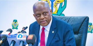 CBN ta soke lasisin bankunan kasuwanci 46 a fadin Najeriya CBN Governor Yemi Cardoso 750x430