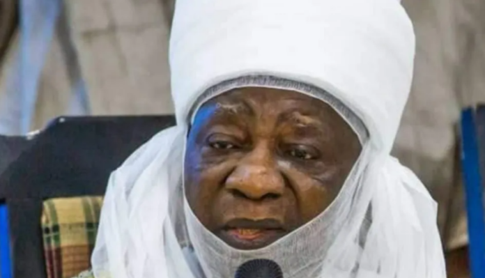 Emir-of-Ilorin-Ibrahim-Sulu-Gambari-750x430 Emir of Ilorin Ibrahim Sulu Gambari 750x430