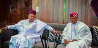Gwamna Yusuf ya ziyarci Shettima don taya shi murna kan zaben shi a matsayin mataimakin Tinubu IMG 20260711 WA0185 750x430