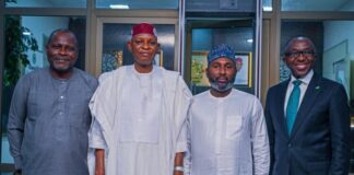Tawagar Gwamnatin Tarayya ta gana da Gwamna Yusuf kan aikin jirgin kasa na Kano IMG 20260730 WA0048 750x430