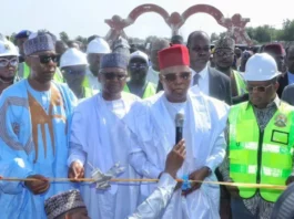 Tinubu Ya Kaddamar da ayyukan Naira biliyan 137 na gyara hanyoyi a Borno IMG 6721 750x430