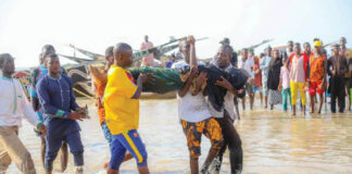 An gano gawarwaki 46, an ceto mutane 15 a hatsarin jirgin ruwa a Sokoto 154 feared dead in Kebbi boat mishap