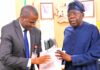 Tinubu ya ba da umarnin kama mutum daya, ya dakatar da manyan sakatare uku bayan binciken ICPC ya gano karin hukumar bogi ICPC Chairman and Tinubu