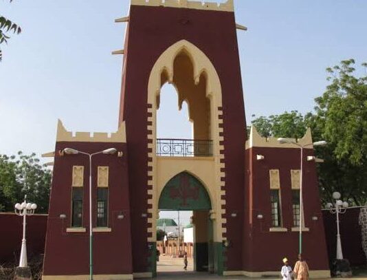 Masarautar Kano ta gabatar da kudurin gwajin shan kwayoyi ga masu neman sarauta Kano Emirate