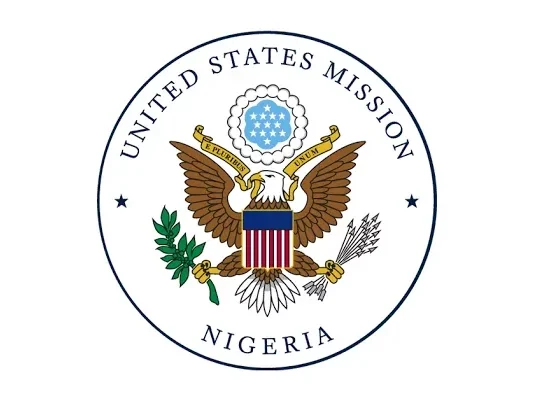 Ofishin Jakadancin Amurka ya gargadi ‘yan Najeriya kan amfani da hotunan fasfo da aka gyara da AI US Mission 750x401