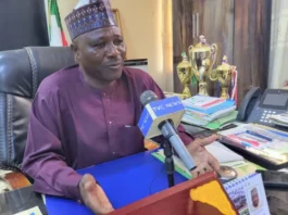 Borno: Kwamishinan da ya yi barazanar duka ga ‘yan adawa ya nemi afuwa WhatsApp Image 2026 08 31 at 5.20.03 PM 750x430